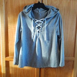 Long sleeve hooded tee-shirt